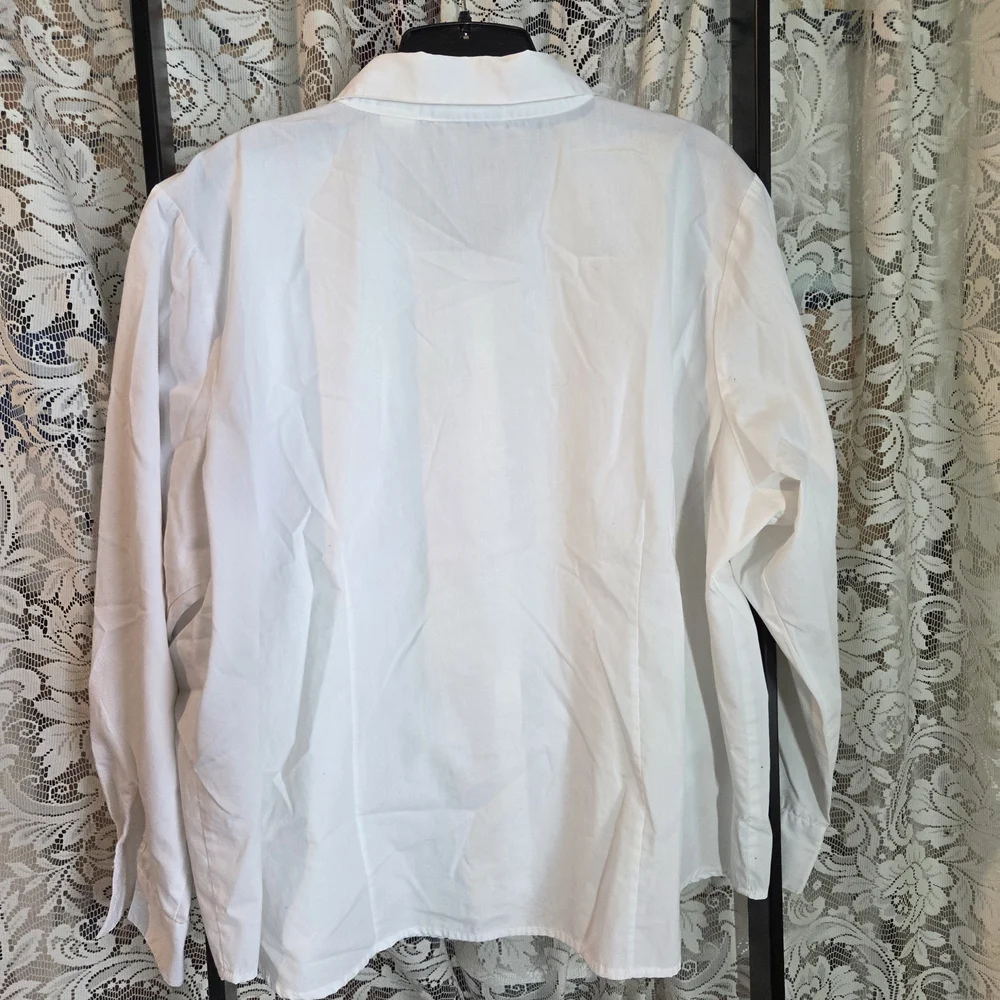 Vintage Y2K Studio Works White Floral Embroidered Shirt 2X